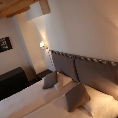 Apart Otel Trauner Collection 4*